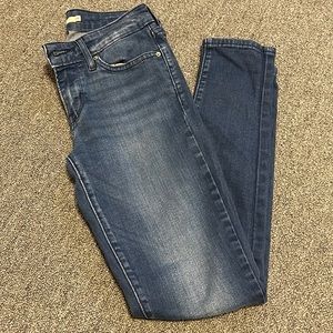 Levi jeans